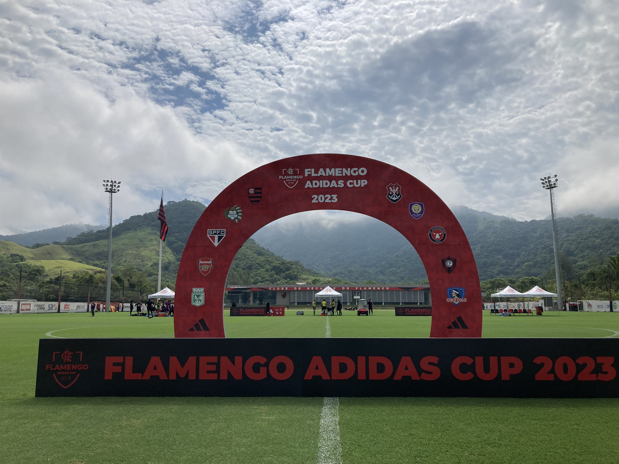 Flamengo inaugura mais dois campos em torneio (Foto: Divulgação/Flamengo)