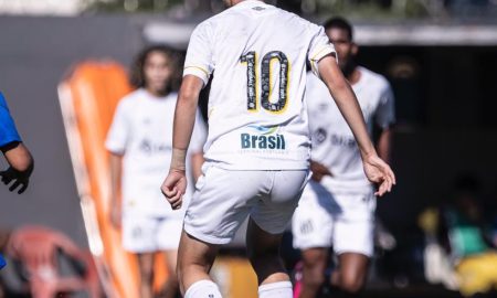 Vinícius Fabri, meia armador do Santos. (Divulgação/ Santos FC)