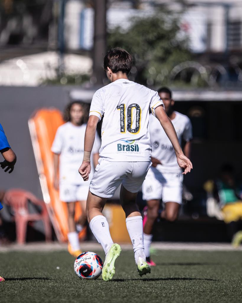 Vinícius Fabri, meia armador do Santos. (Divulgação/ Santos FC)