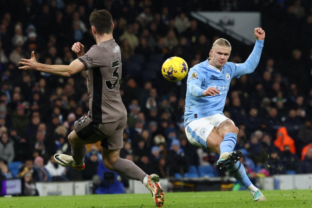 Manchester City e Totteham empatam em jogo de seis gols no Eithad Stadium