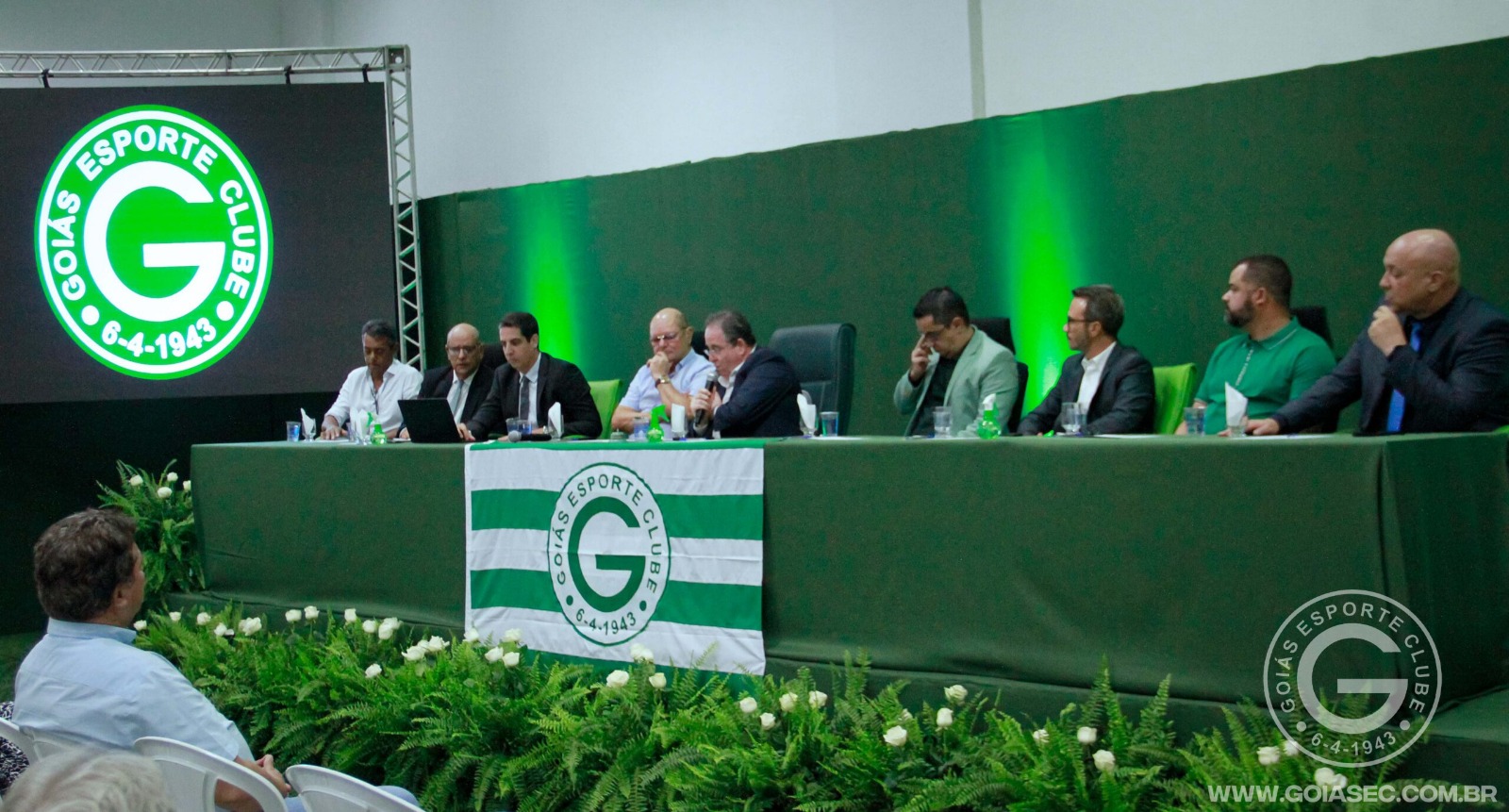 Casa de apostas esportivas é a nova patrocinadora master do Goiás - Lance!