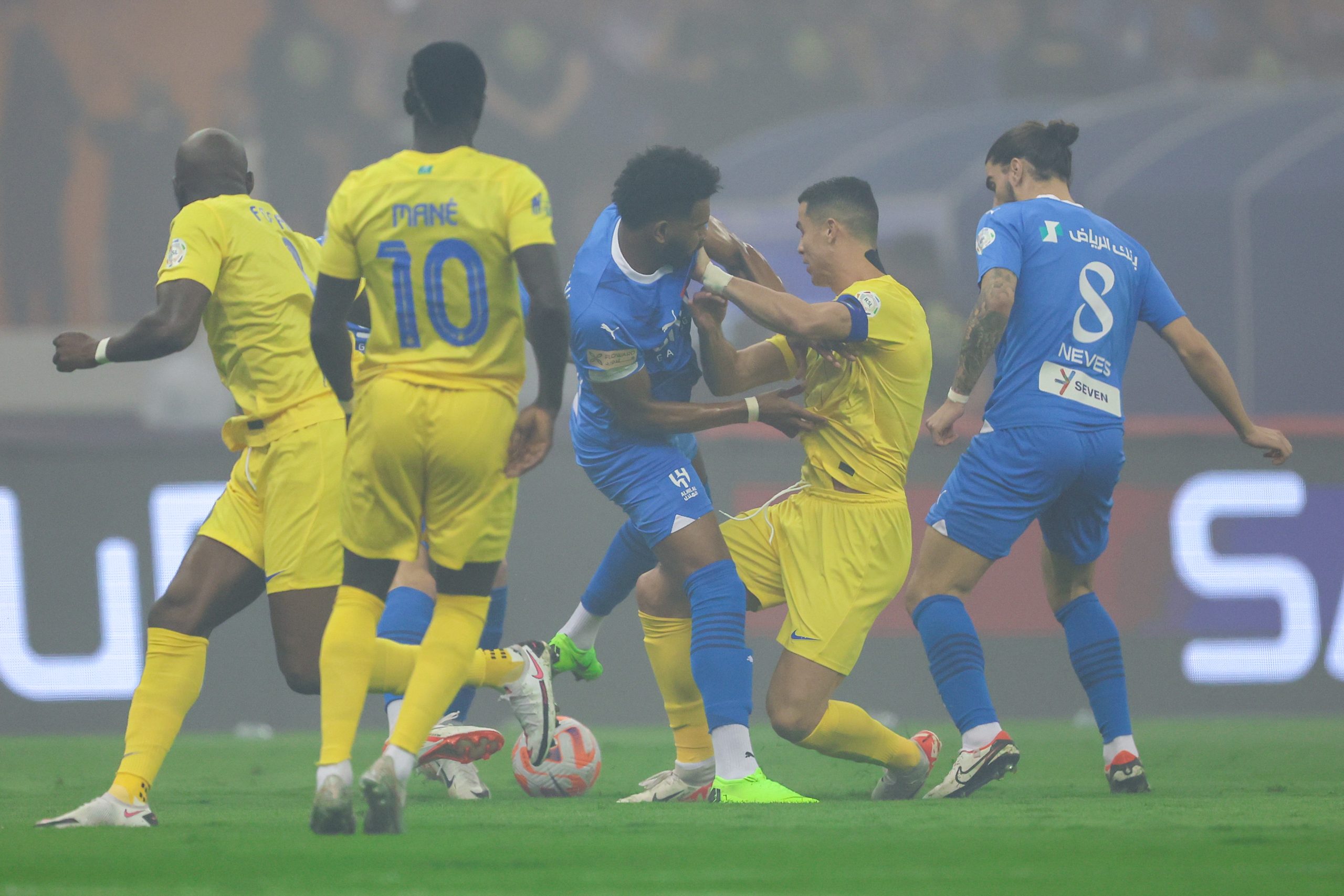 Mitrovic comanda goleada do Al Hilal sobre o Al Nassr -Photo by Yasser Bakhsh/Getty Images