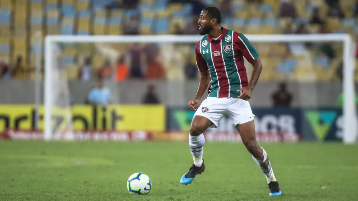 Caio Vinicius, volante do Fluminense (Foto: Lucas Merçon / Fluminense)