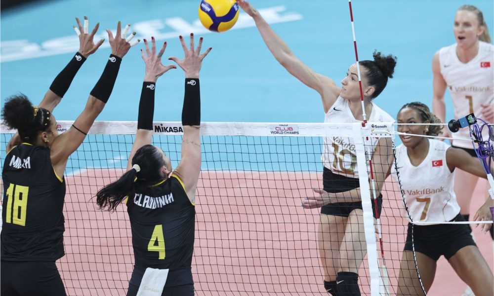 7ª rodada do Campeonato Turco de vôlei feminino começa nessa sexta (10);  confira os jogos