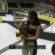 Rayssa Leal com o troféu da SLS Super Crown 2023