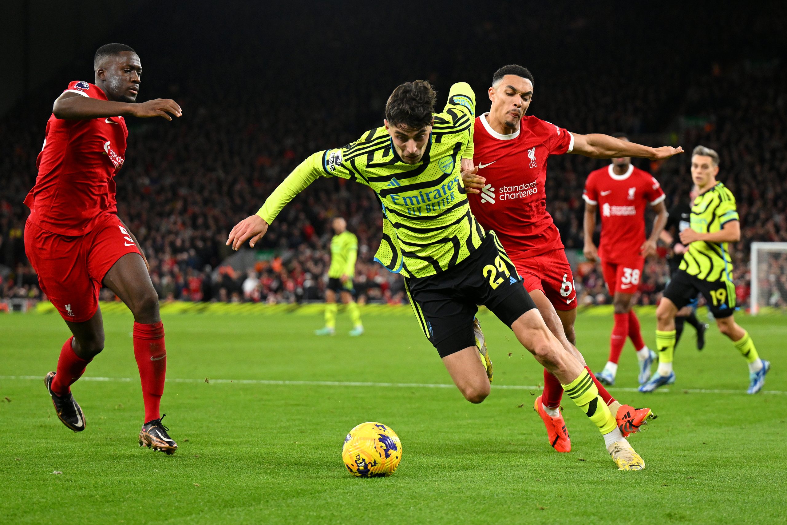 Arsenal e Liverpool ficaram no empate (Foto: Michael Regan/Getty Images)