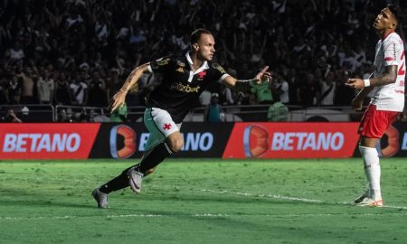 Serginho fez gol que garantiu o Vasco na Série A (Foto: Leandro Amorim/Vasco)