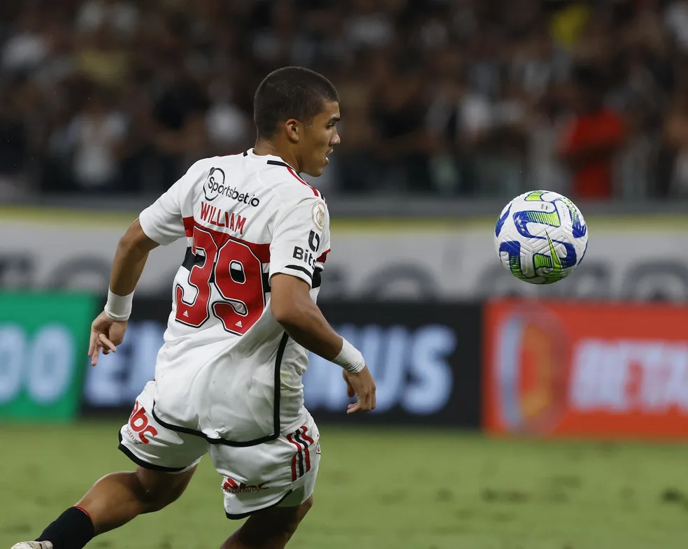 Wiliam Gomes joia de Cotia (Foto: Rubens Chiri/saopaulofc)