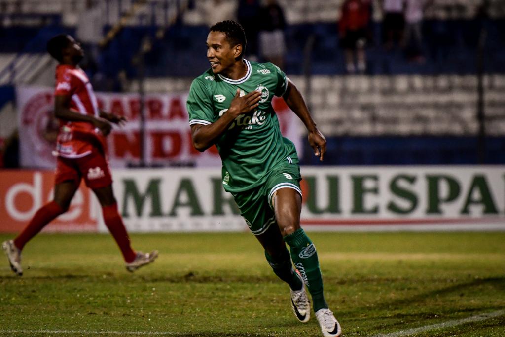O lateral João Lucas marca primeiro gol pelo Juventude - (Foto: Fernando Alves/Juventude)