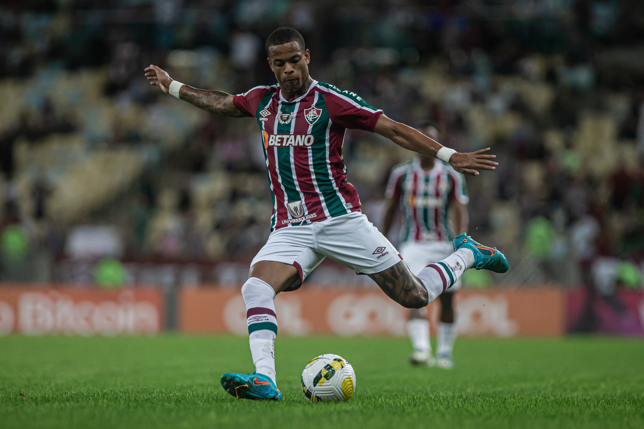 Caio Paulista pelo Fluminense (Foto: Marcelo Gonçalves/FFC)