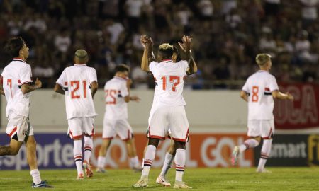 São Paulo termina a fase de grupos da Copinha em 2º lugar após derrota (Foto: Célio Messias/São Paulo FC)