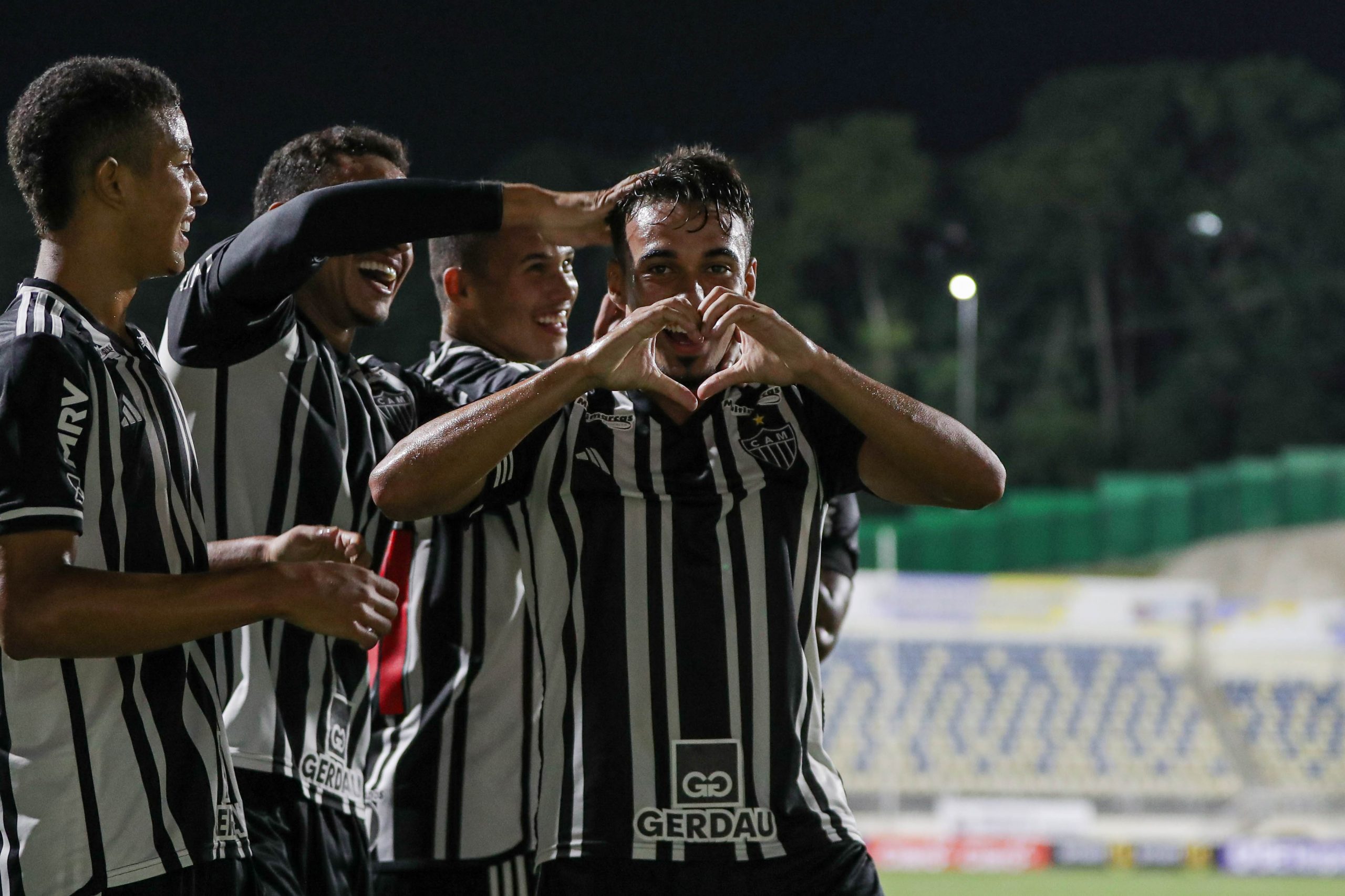 Atlético MG vence o Floresta pela Copinha