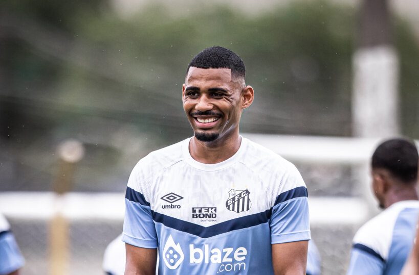 Joaquim deve ser titular no confronto. (Foto: Raul Baretta/ Santos FC)