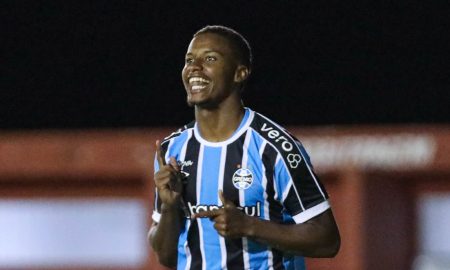 Jardiel marcou nove gols em cinco jogos da Copinha - (Foto: Renan Jardim / Grêmio)