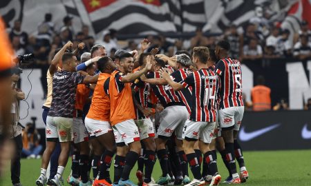 O São Paulo venceu o Corinthians por 2 a 1 na Neo Química Arena e quebrou o tabu de nunca ter vencido na casa do rival. (Rubens Chiri/Saopaulofc)