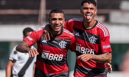 Petterson chegará por empréstimo de um ano, com um valor fixo de opção de compra - (Foto: Paula Reis/Flamengo)