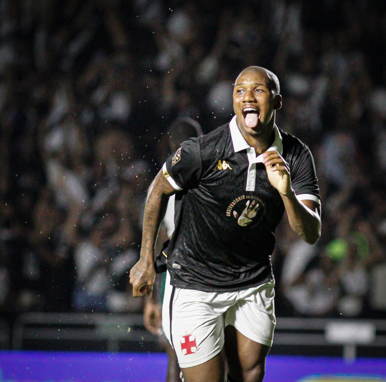 Leandrinho comemora gol (Foto: Matheus Lima / Vasco da Gama