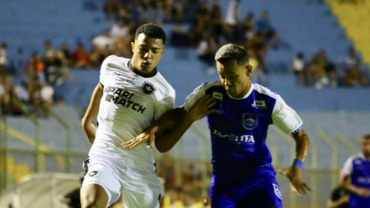 O Botafogo venceu o Rio Claro na Copinha. (Foto: Henrique Lima/Botafogo)