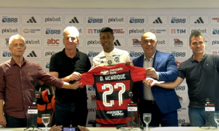 Bruno Henrique em entrevista coletiva após renovação com o Flamengo (Foto: Reprodução Fla TV)