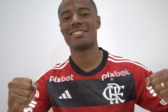 Novo reforço e 10º jogador uruguaio a vestir a camisa do Flamneog; De La Cruz Foto: Marcelo Cortes / Flamengo