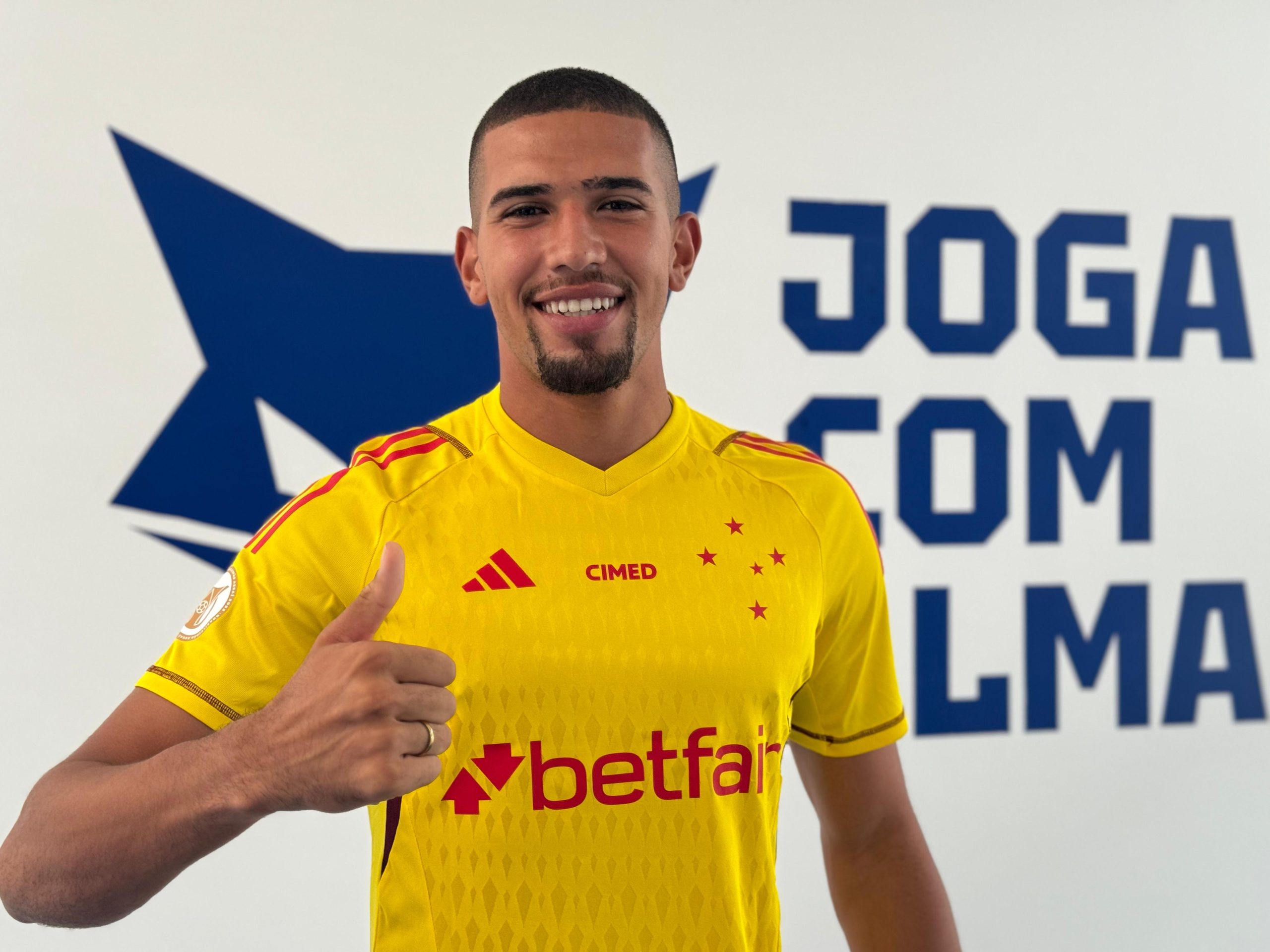 Léo Aragão é o novo goleiro do Cruzeiro (Foto: Divulgação / Cruzeiro)