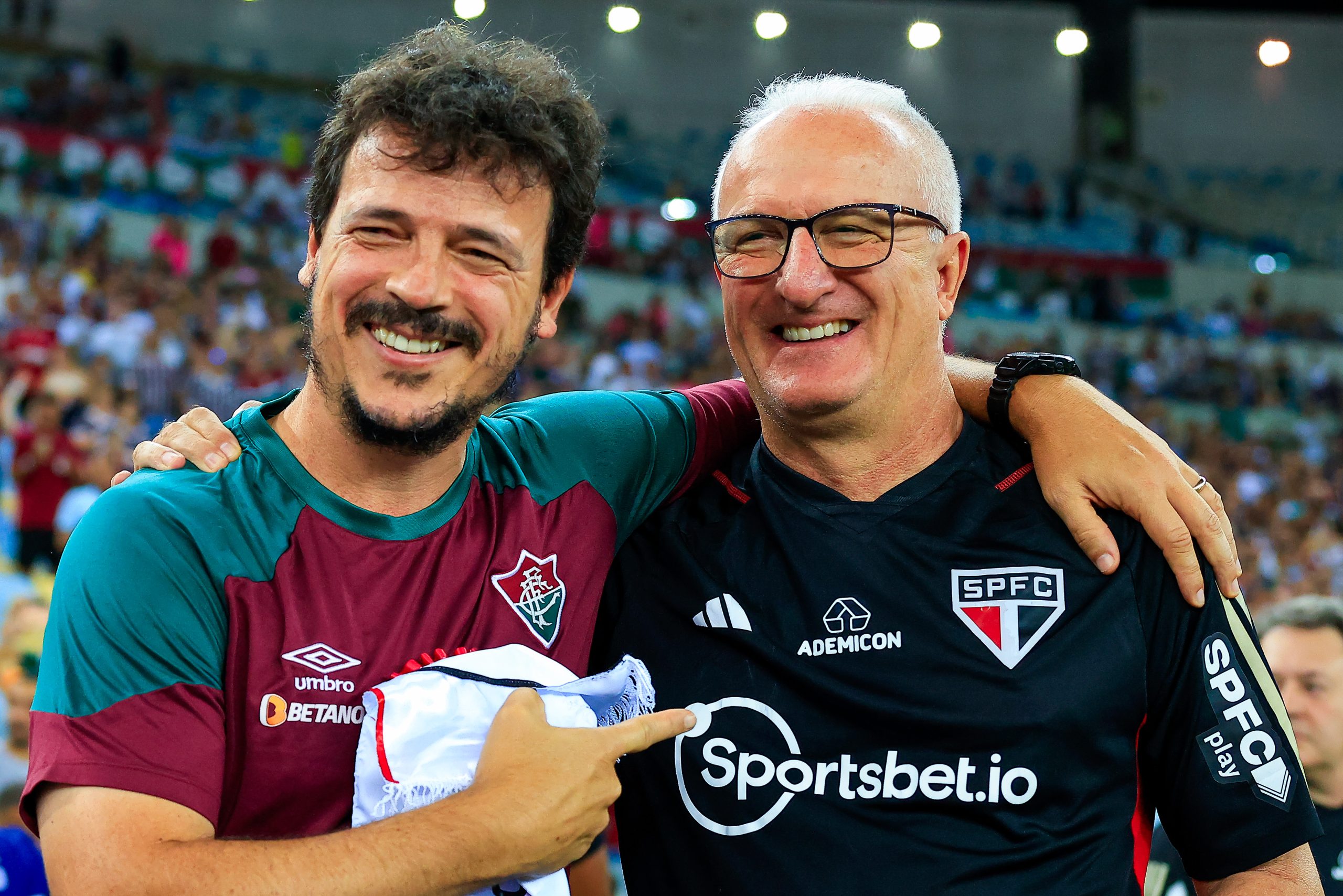 Fernando Diniz era comandante da Seleção antes de ser demitido (Foto: Buda Mendes/Getty Images)