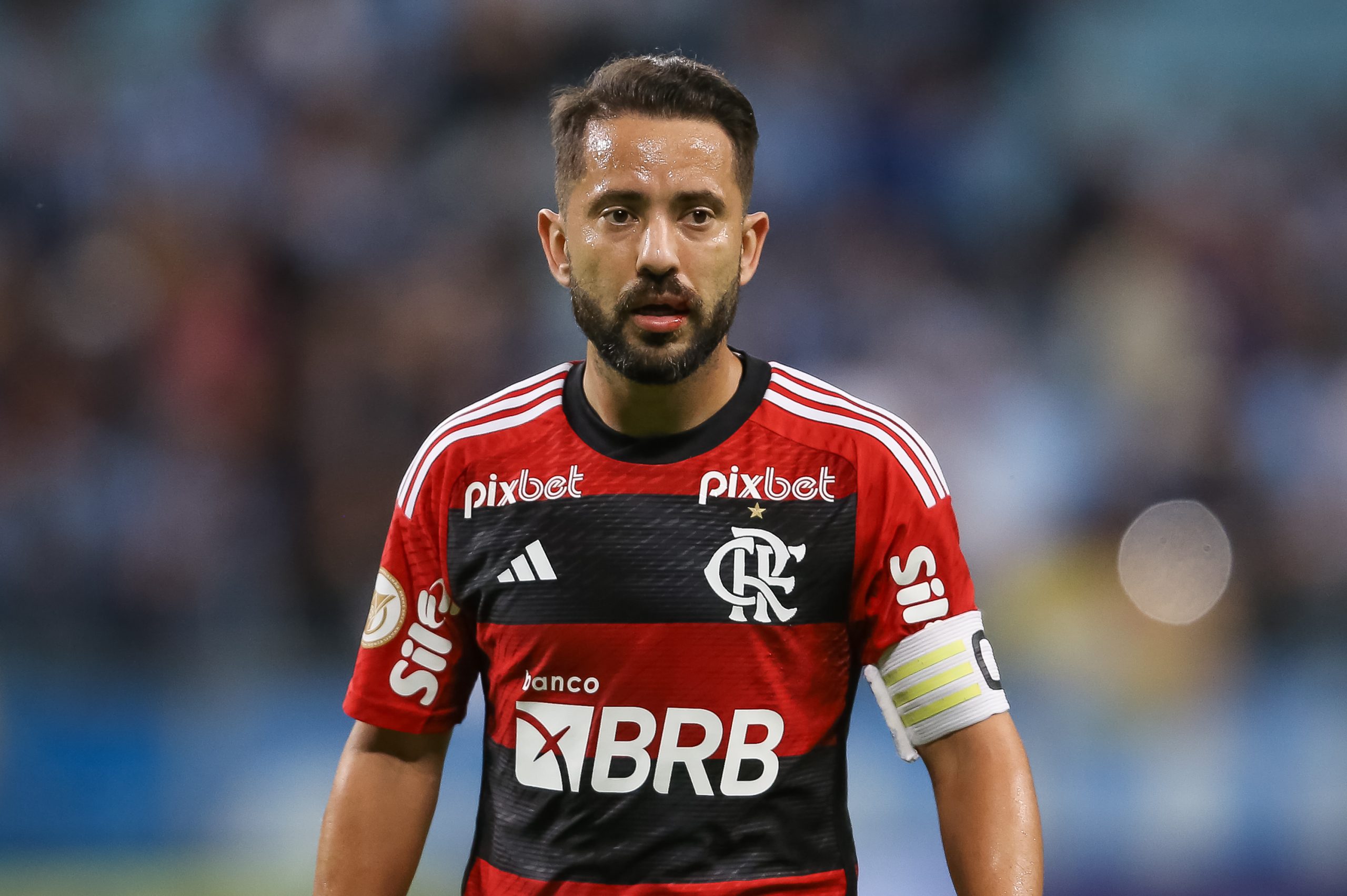 Everton Ribeiro deixa o Flamengo (Foto: Pedro H. Tesch/Getty Images)