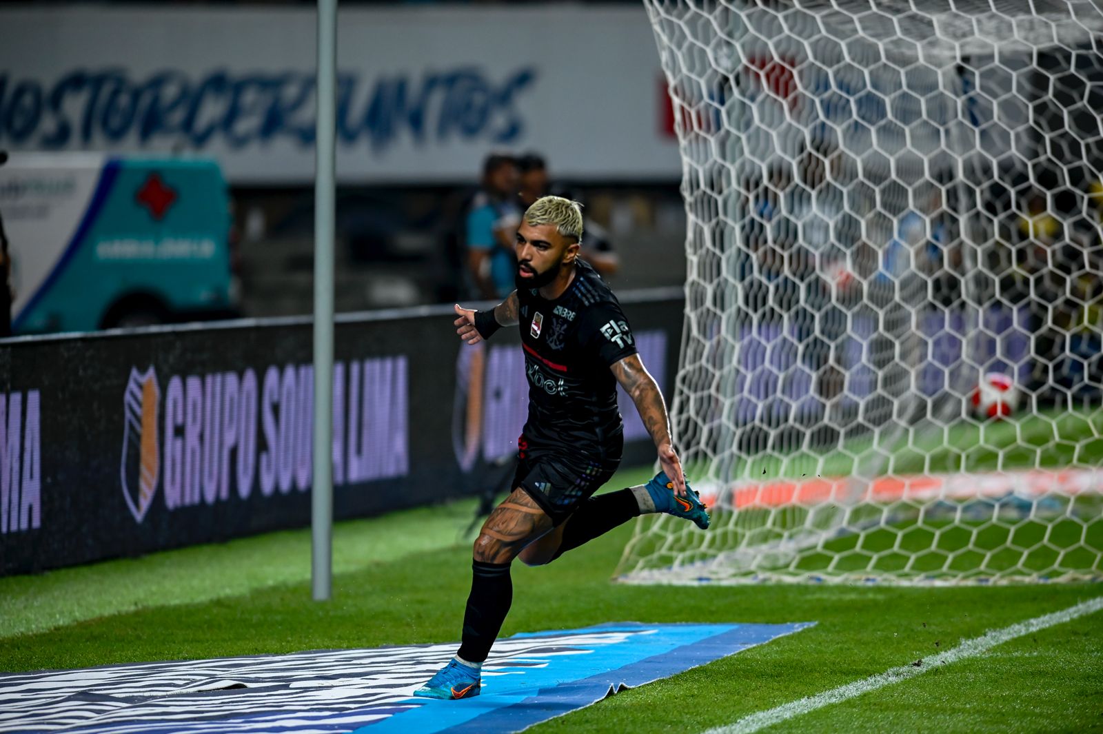 Flamengo lidera ranking com sobras (Foto: Divulgação/Flamengo)