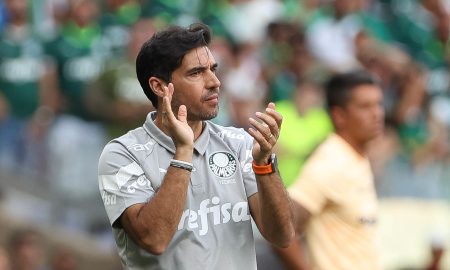 Abel Ferreira durante decisão da Supercopa do Brasil. (Foto: Cesar Greco/Palmeiras).