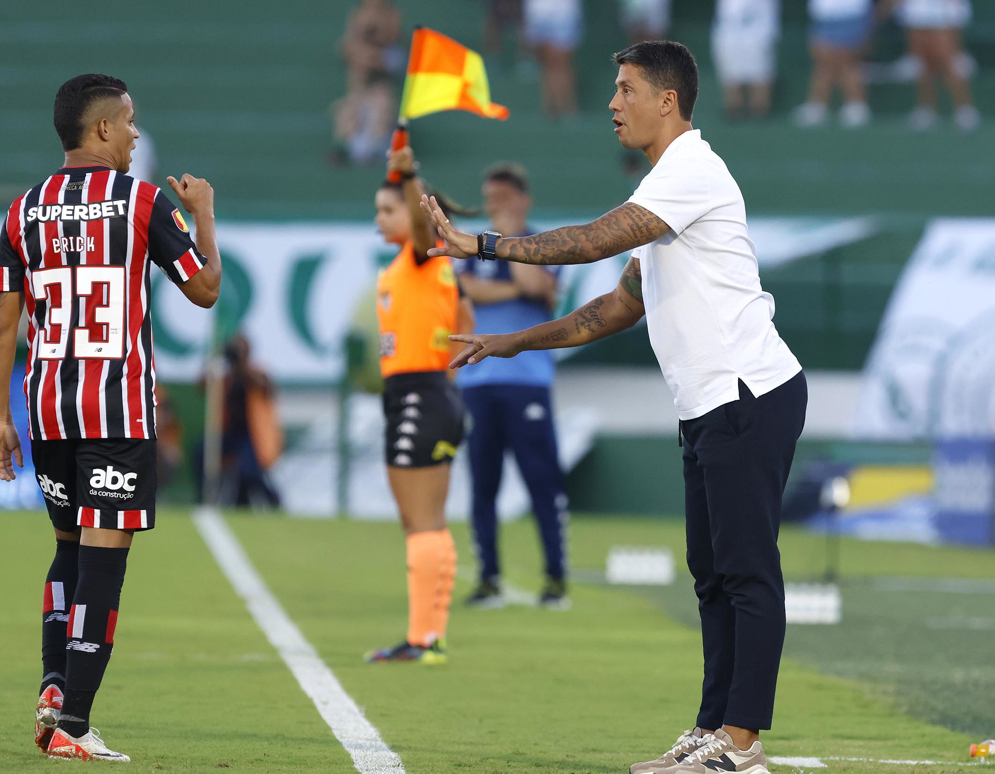 Carpini fala em falta de atenção após Jogo do São Paulo (Rubens Chiri/Saopaulofc.net)