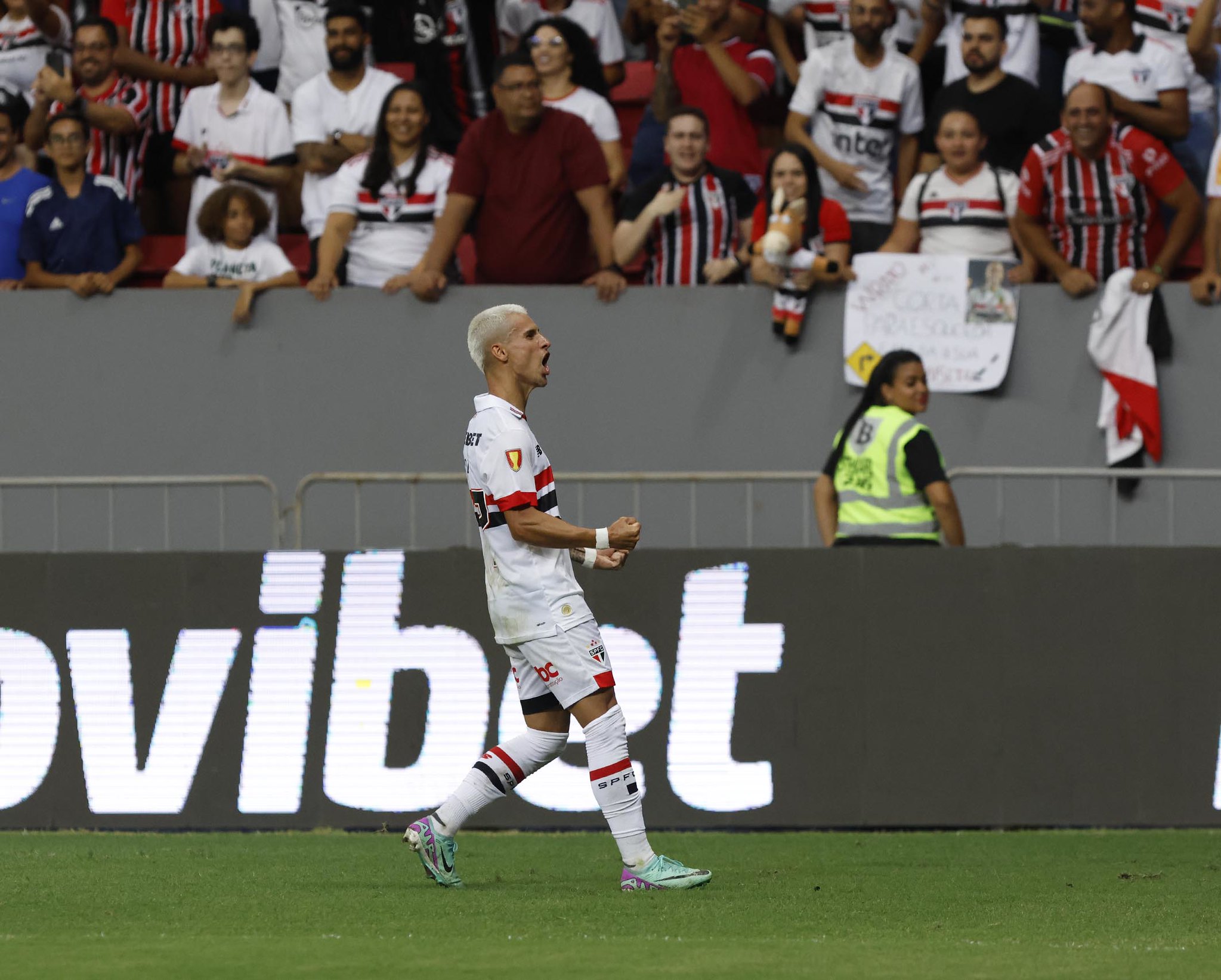 São Paulo vence Inter de Limeira e Ferreira marca seu primeiro gol (Rubens Chiri/Saopaulofc.net)