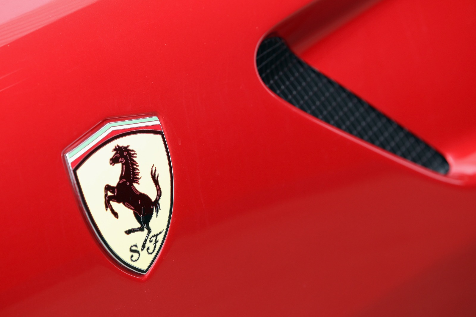 Valor de mercado da Ferrari cresce com rumores de acerto com Hamilton (Photo by Vittorio Zunino Celotto/Getty Images)