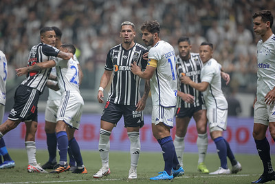 Foto do último duelo entre Atlético e Cruzeiro