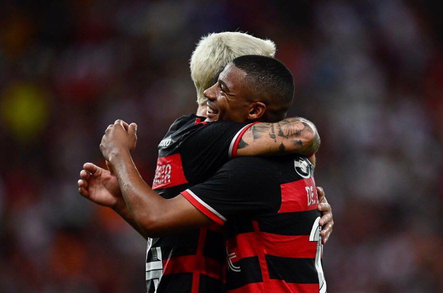 Análise: De La Cruz demonstra polivalência e abre leque de opções para Tite no Flamengo Foto: Reprodução Twitter/Flamengo
