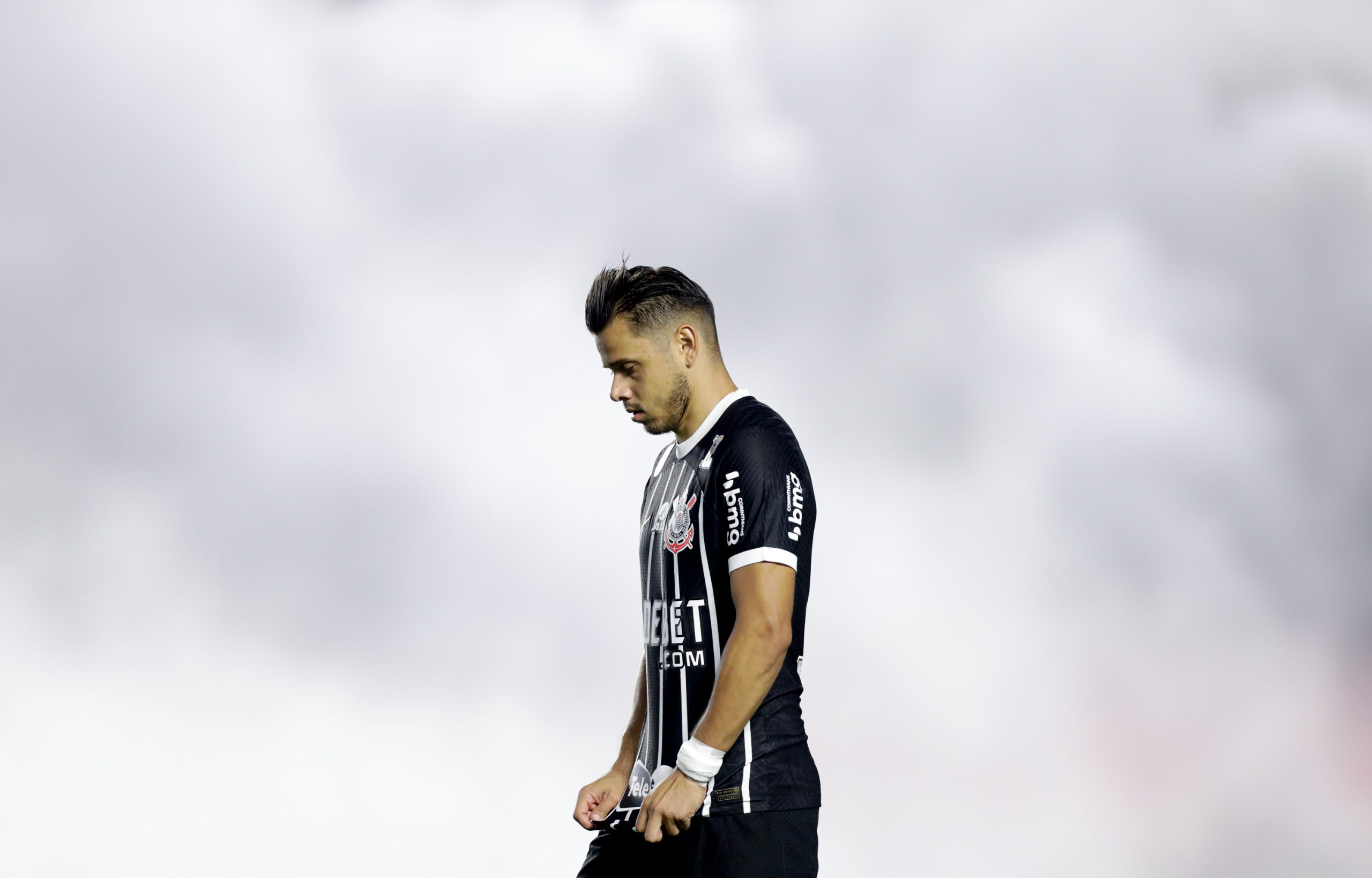 Corinthians é superado pelo Santos, mas garante classificação na Copa do Brasil  2022