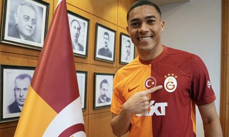 Carlos Vinicius foi anunciado pelo Galatasaray neste sábado (3) (Foto: Divulgação | Galatasaray)