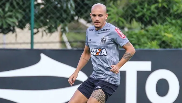 Fábio Santos trabalhou com Sampaoli em 2020 no Atlético-MG (Foto: Bruno Cantini / Atlético-MG)