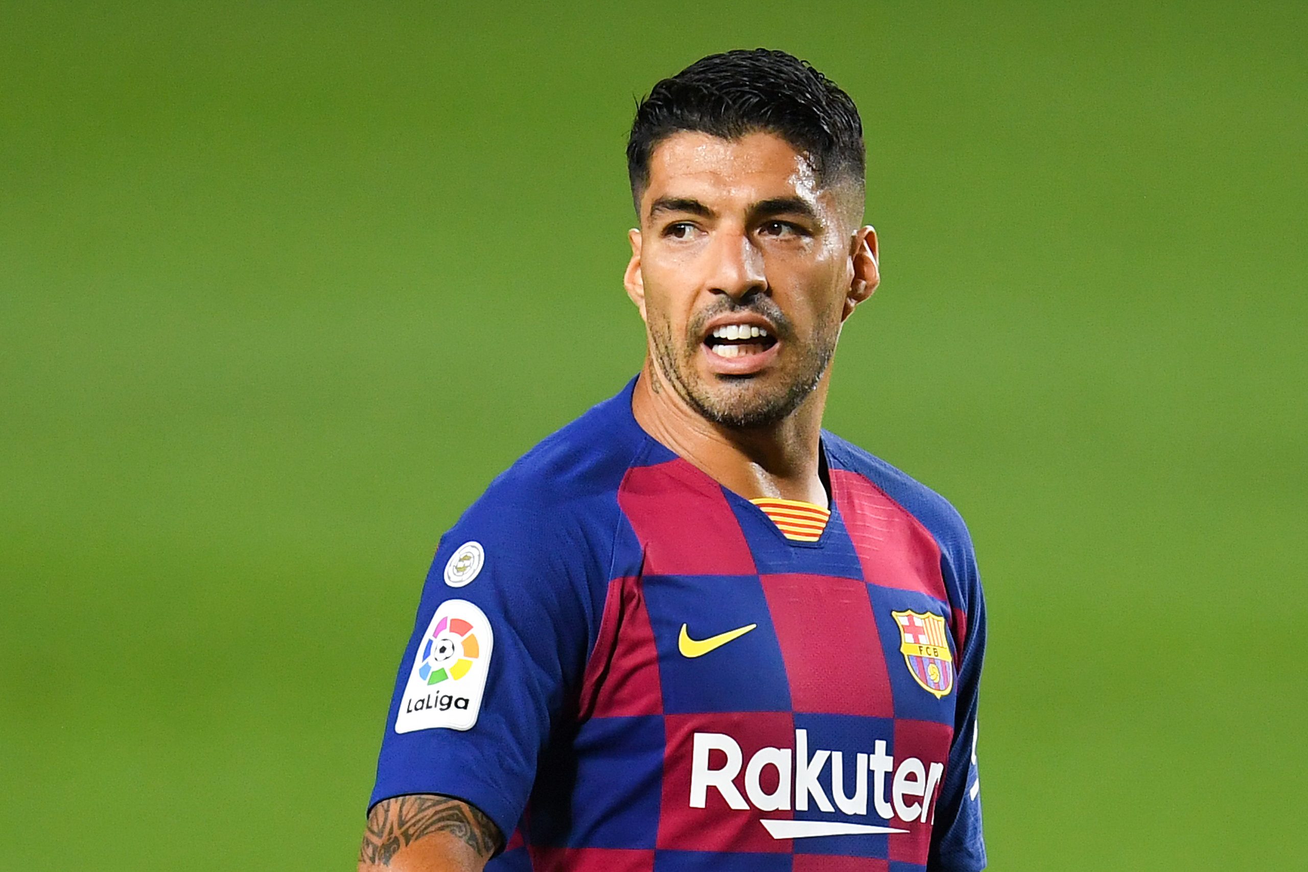 Suárez na época em que atuava pelo Barcelona (Foto: David Ramos | Getty Images)