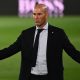 Zidane está livre no mercado desde o final da temporada 2020/21, quando deixou o Real Madrid (Foto: GABRIEL BOUYS | AFP via Getty Images)