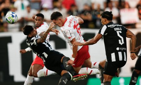 Red Bull Bragantino e Botafogo se enfrentam visando a vaga na fase de grupos da Copa CONMEBOL Libertadores