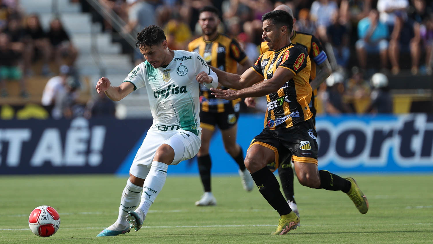 Imagem do confronto das duas equipes na estreia do Paulistão 2024. (Foto: Cesar Greco/Palmeiras).