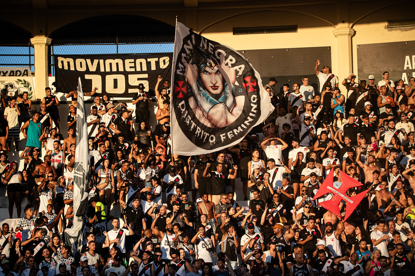 Torcida do Vasco em São Januário (Foto: Divulgação/Vasco)