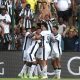 Jogadores do Botafogo comemorando um dos gols. (Foto: Vitor Silva/Botafogo)