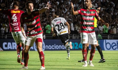 Adson comemorando gol. (Foto: Foto: Leandro Amorim/Vasco)