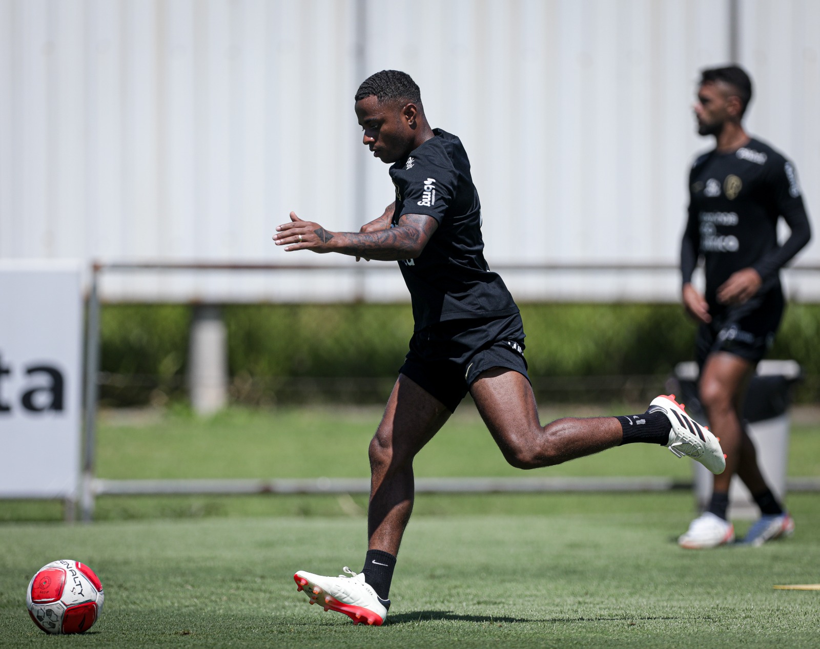 Sem jogar há mais de um mês, Palacios tem evolução em recuperação no Corinthians. (Foto: Rodrigo Coca/Agência Corinthians)