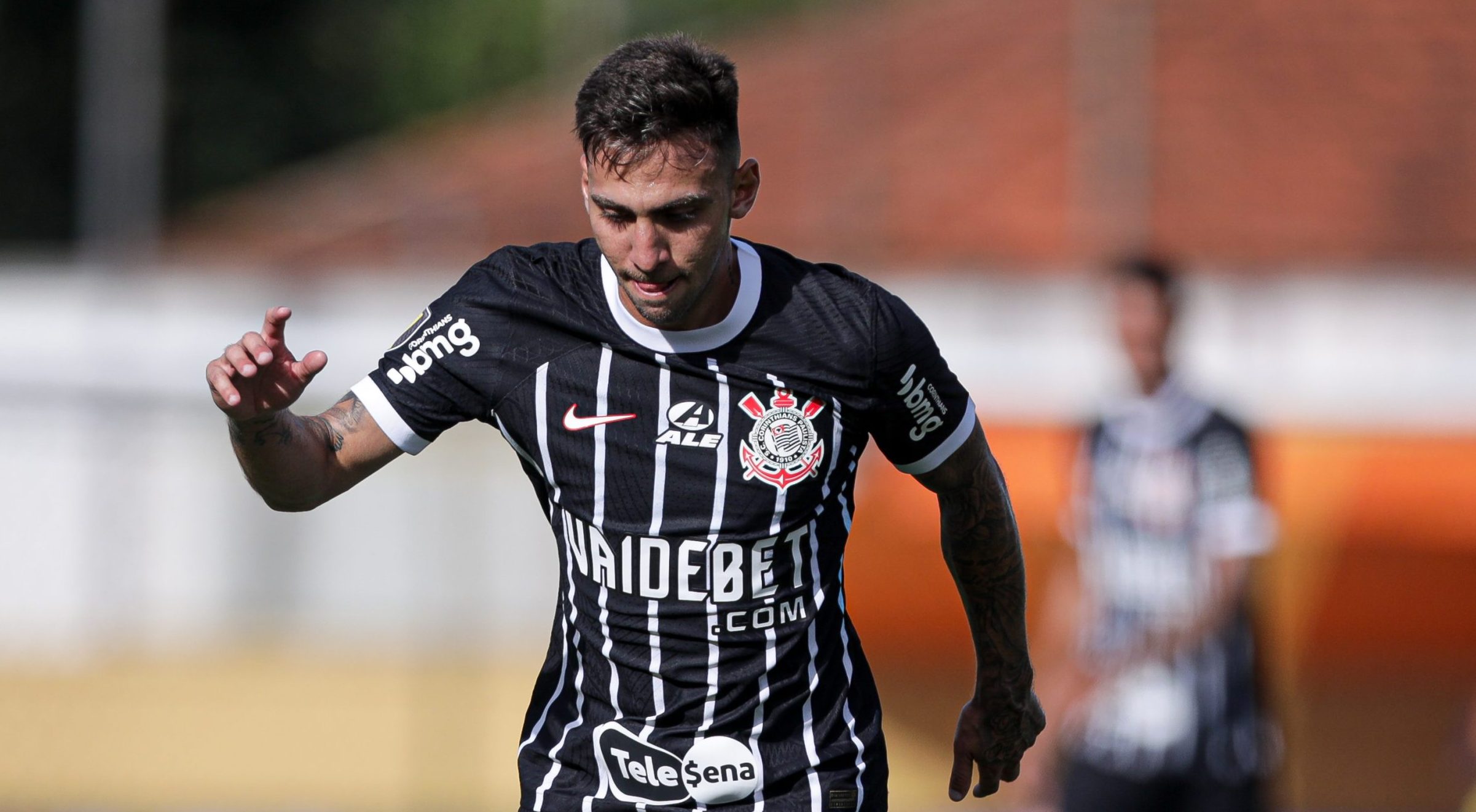 Gustavo Silva pode estar de saída do Corinthians em troca com jogador do Botafogo; entenda. (Foto: Rodrigo Coca/Agência Corinthians)