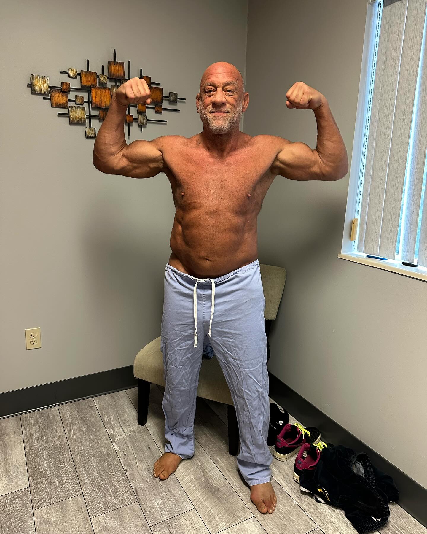 Mark Coleman está em processo de reabilitação após ser internado (Foto: Reprodução/Facebook Mark Coleman)