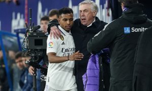 Rodrygo tem apenas um gol e uma assistência nos últimos 10 jogos (Foto: CESAR MANSO | AFP via Getty Images)