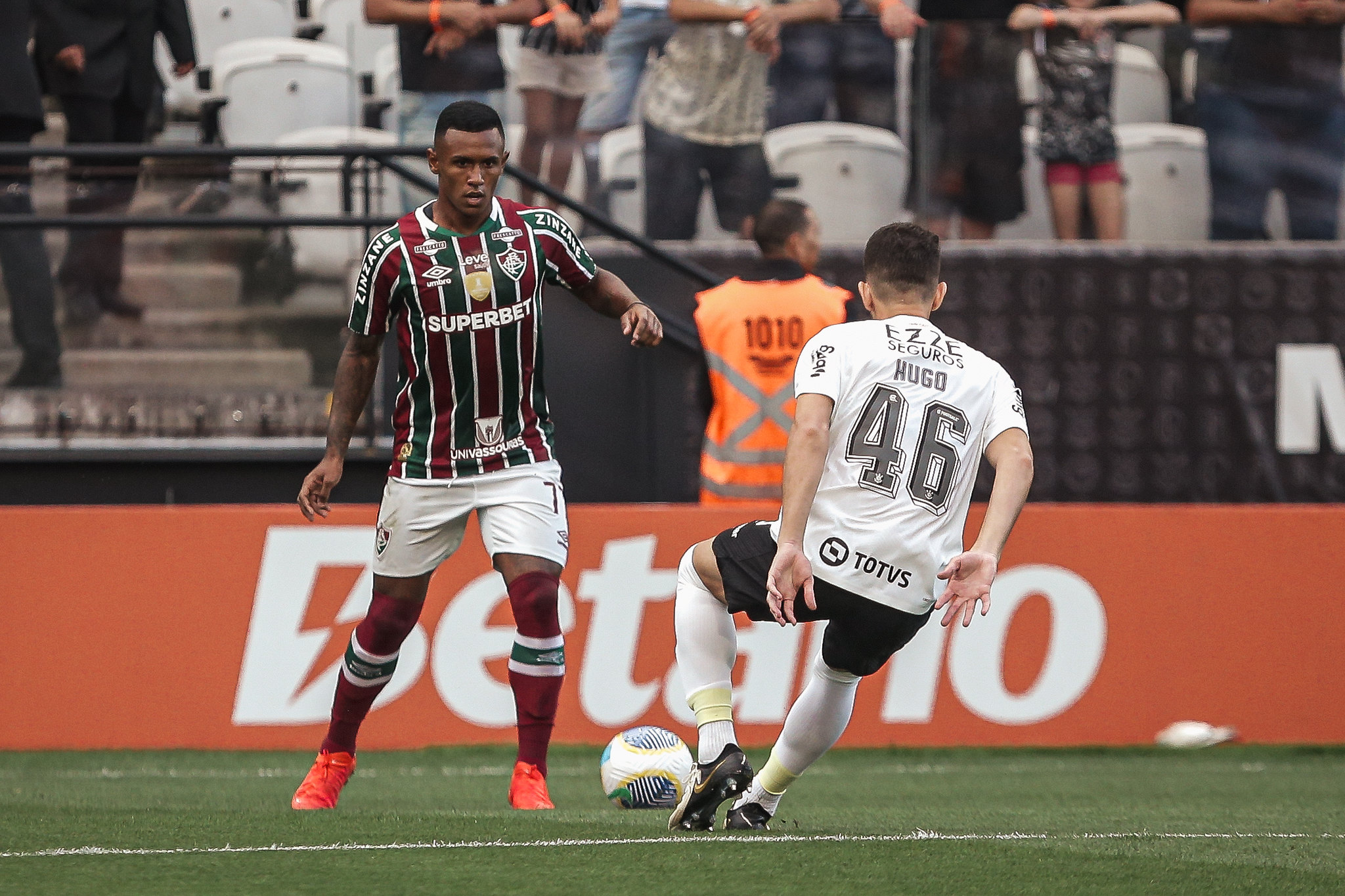 Atuações ENM: Wesley marca dois, Corinthians desencanta e vence a primeira com bom jogo coletivo. (Foto: Lucas Merçon / Fluminense FC)