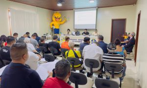 Federação Amapaense de Futebol em reunião no Amapá (Foto: Divulgação Site Oficial da Federação Amapaense de Futebol)